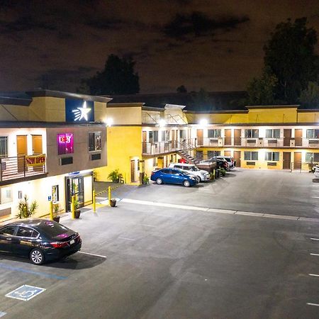 Starlight Inn South El Monte Екстериор снимка