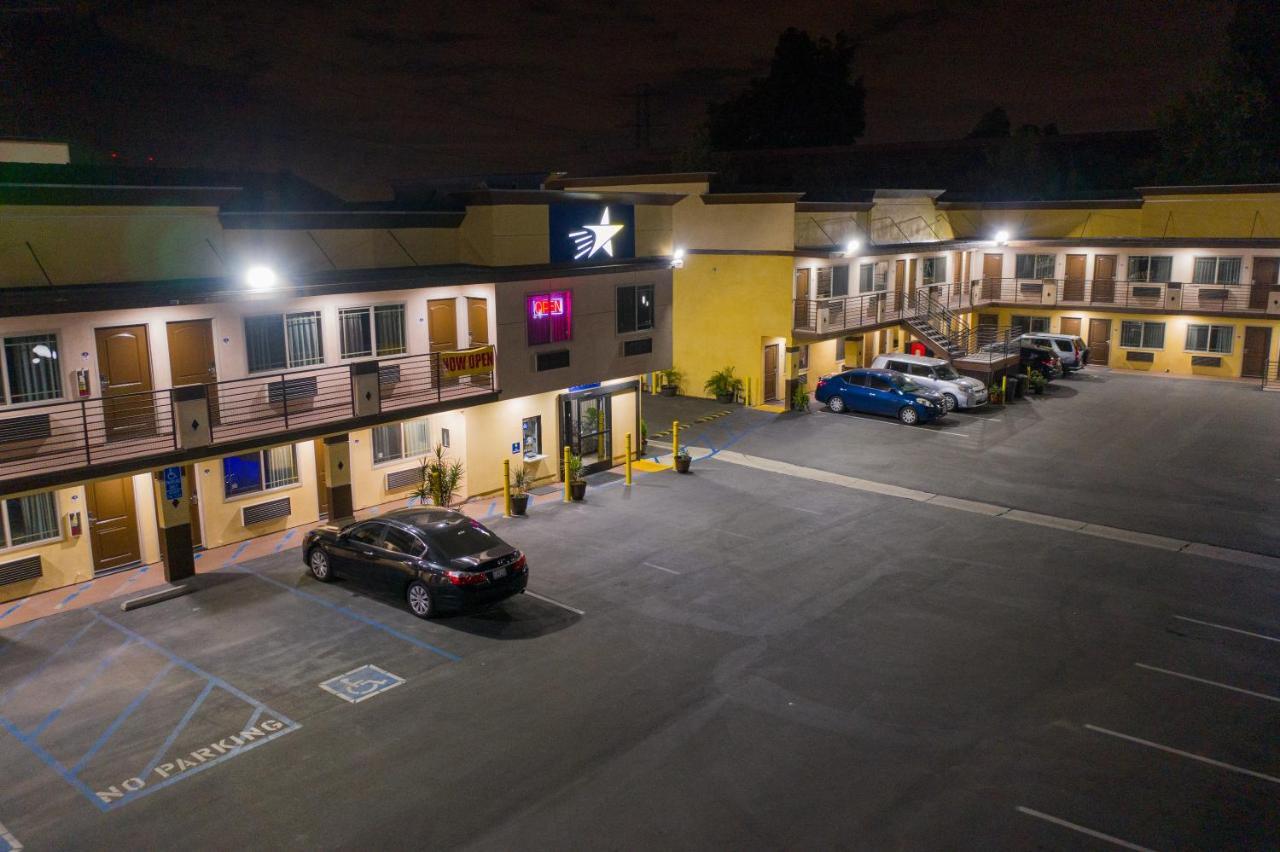 Starlight Inn South El Monte Екстериор снимка