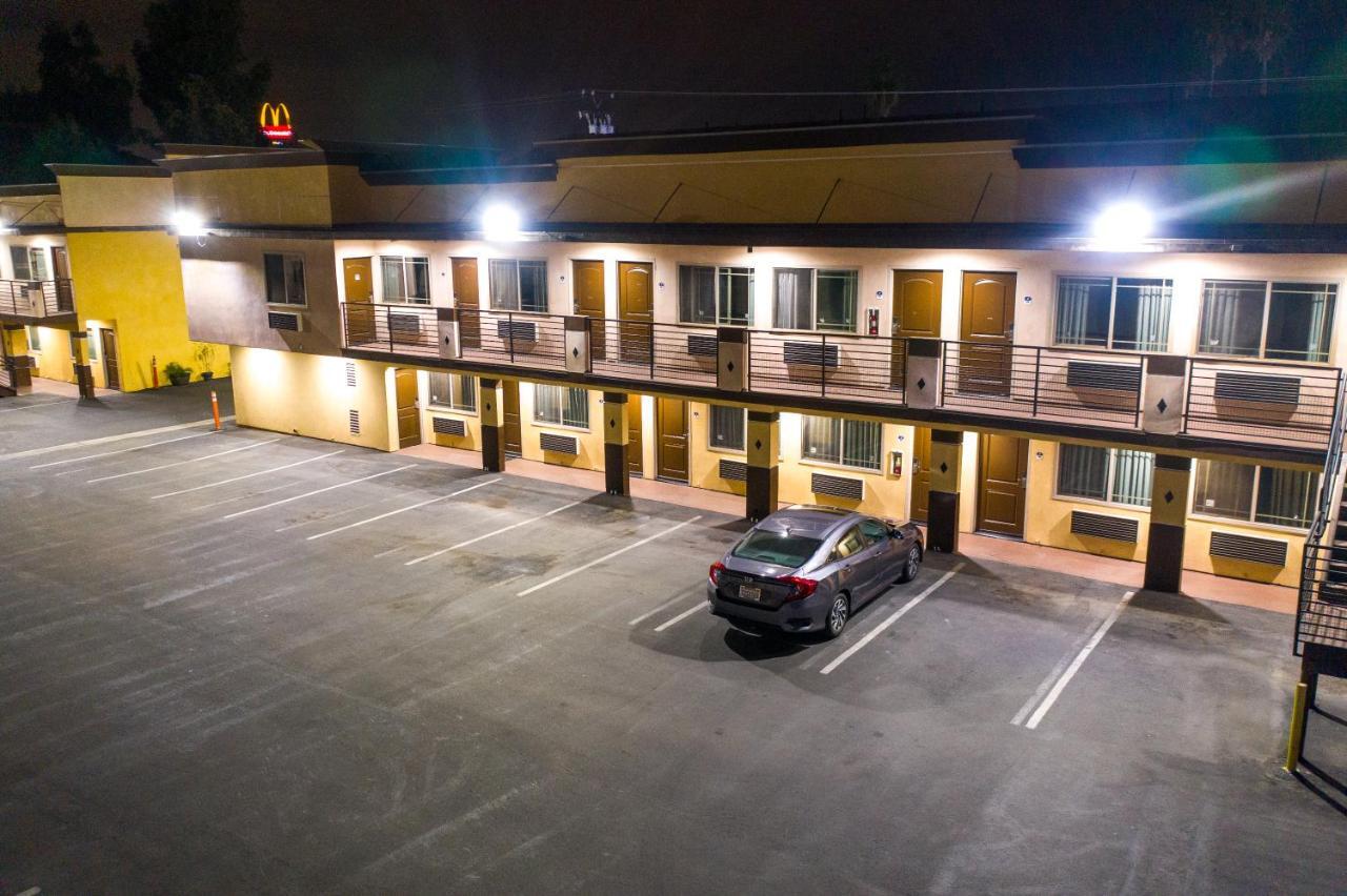 Starlight Inn South El Monte Екстериор снимка